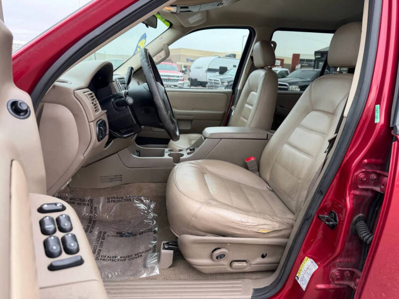 2005 Ford Explorer XLT