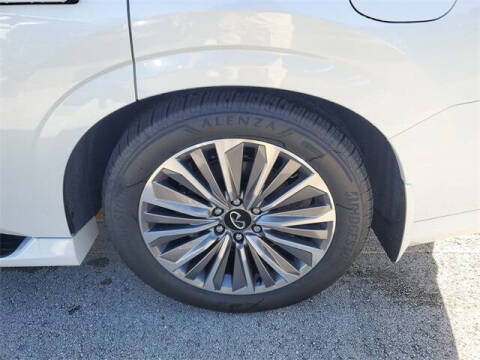 2026 Infiniti QX80 Luxe