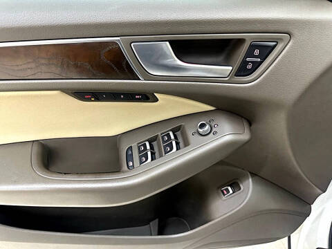 2015 Audi Q5 2.0T quattro Premium Plus