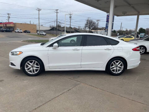 2013 Ford Fusion SE