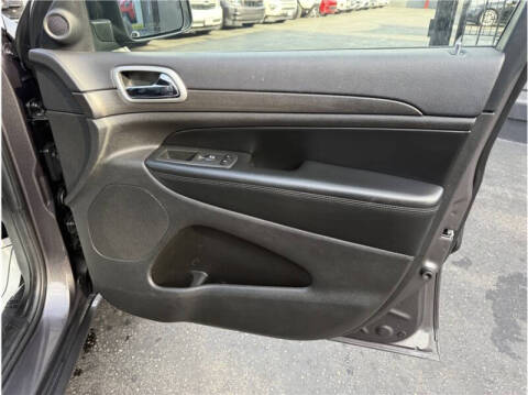 2018 Jeep Grand Cherokee Altitude