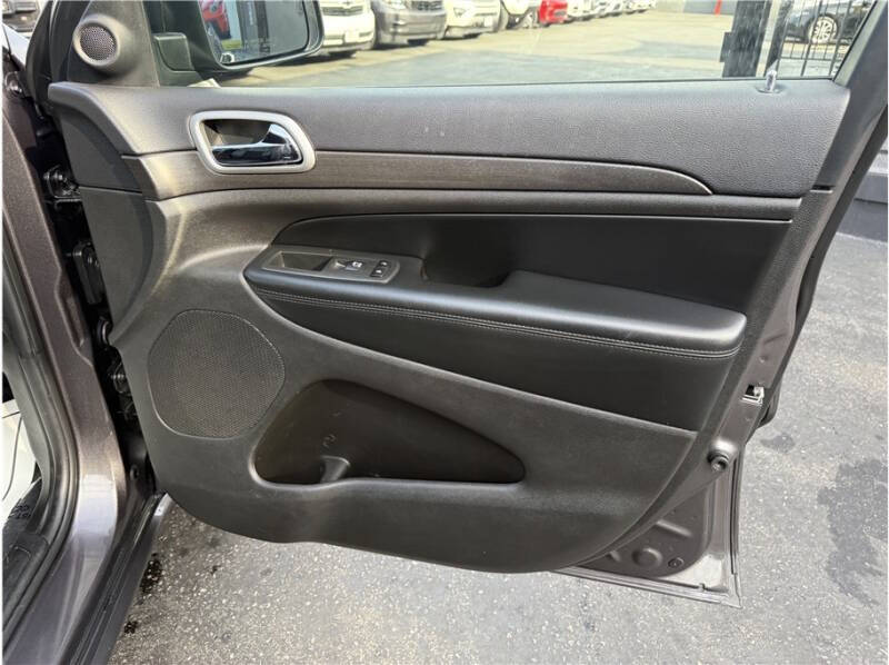 2018 Jeep Grand Cherokee Altitude