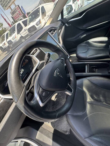 2013 Tesla Model S