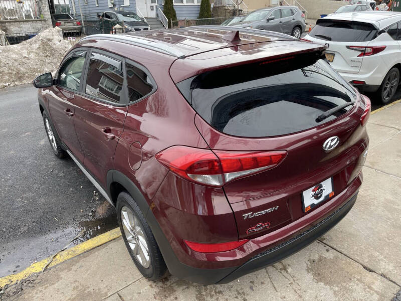 2018 Hyundai Tucson SE