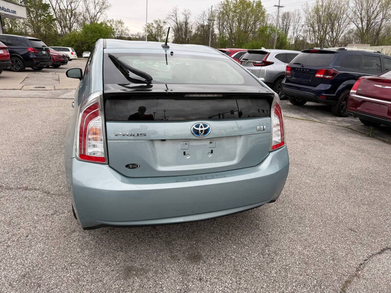 2012 Toyota Prius Three