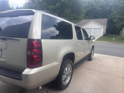 2013 Chevrolet Suburban LT