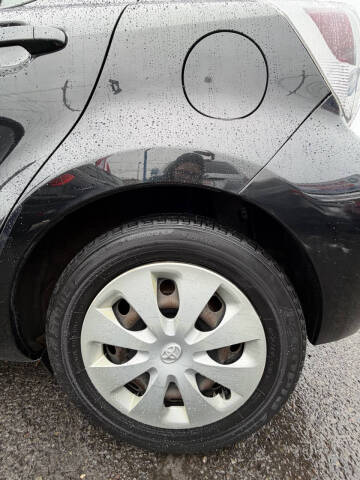 2013 Toyota Prius c One