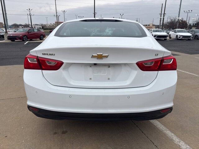 2025 Chevrolet Malibu LT