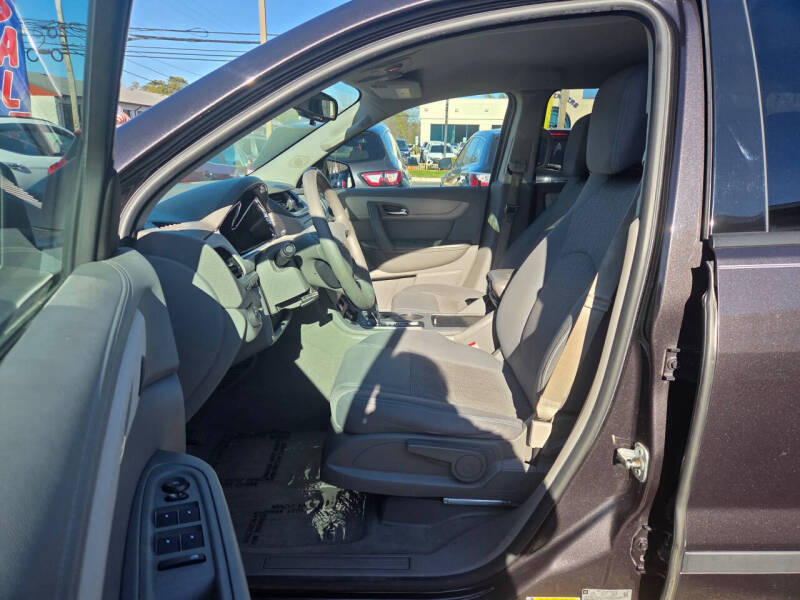 2015 Chevrolet Traverse LS