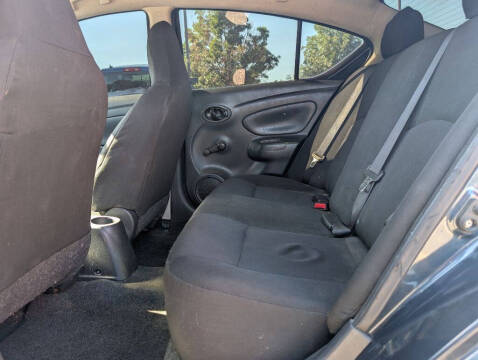 2016 Nissan Versa 1.6 S