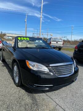 2013 Chrysler 200 for sale at Cool Breeze Auto in Breinigsville PA