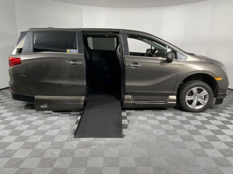 Used 2020 Honda Odyssey EX-L with VIN 5FNRL6H74LB073297 for sale in Tucker, GA