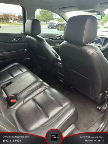 2017 GMC Acadia SLT-1