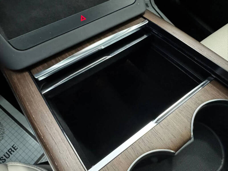 2023 Tesla Model X Standard Range