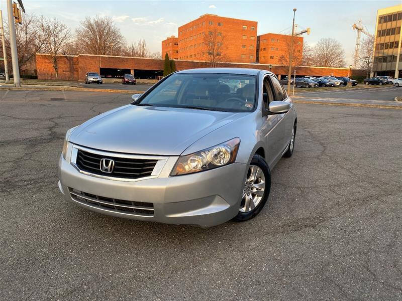 2008 Honda Accord for sale at Crown Auto Group in Falls Church VA