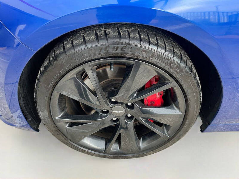 2023 Genesis G70