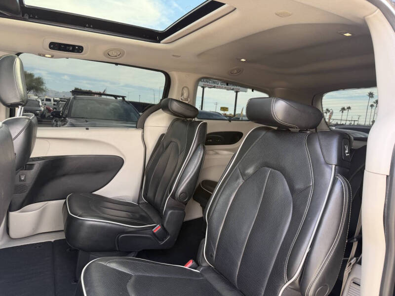 2022 Chrysler Pacifica Limited