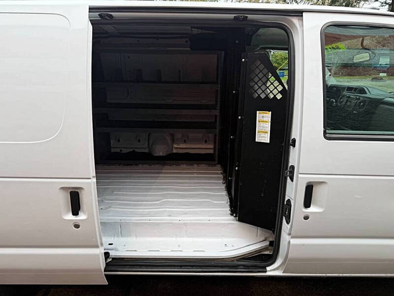 2013 Ford E-Series E-250
