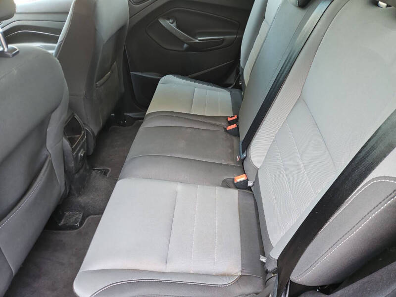 2017 Ford Escape S