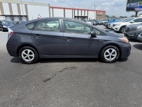 2010 Toyota Prius III
