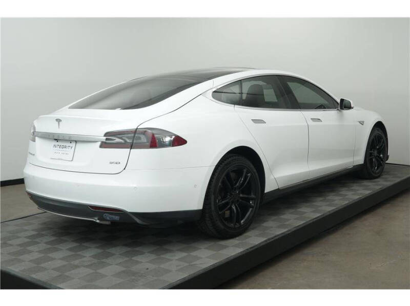 2016 Tesla Model S