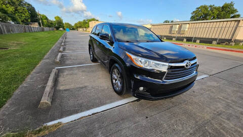 2016 Toyota Highlander LE Plus