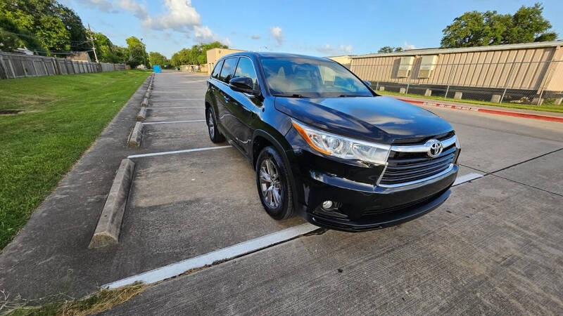 2016 Toyota Highlander LE Plus