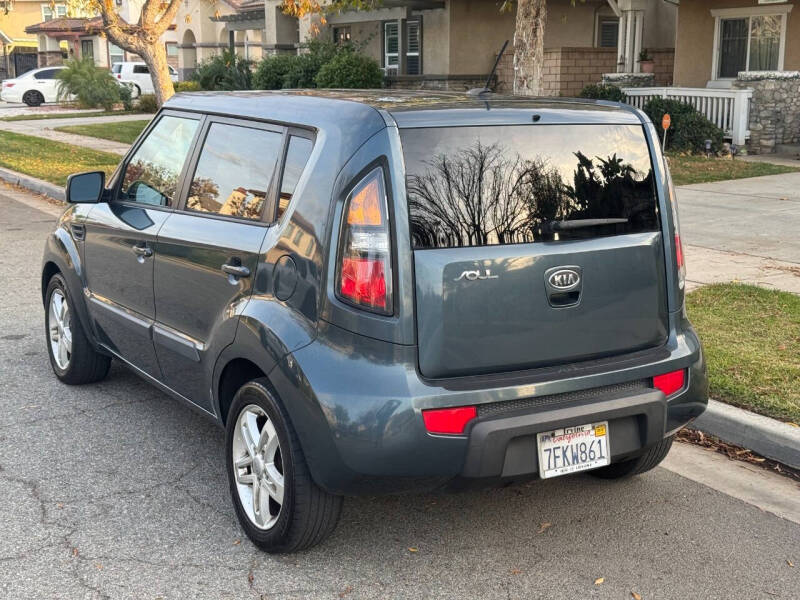 2011 Kia Soul Base photo 5