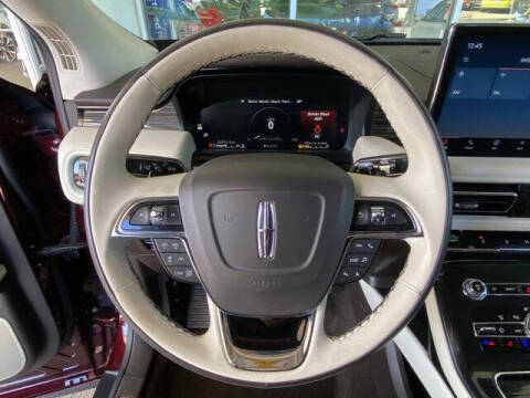 2022 Lincoln Nautilus Black Label