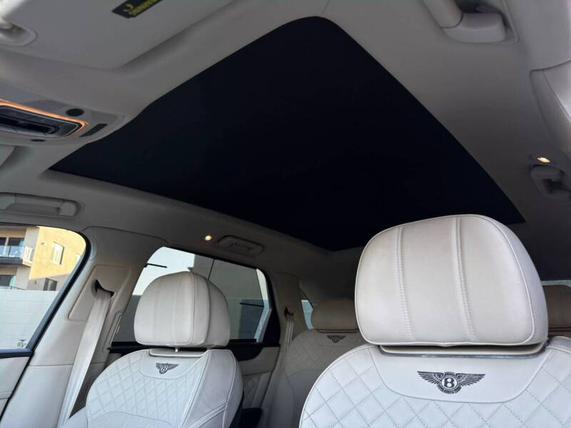 2019 Bentley Bentayga V8