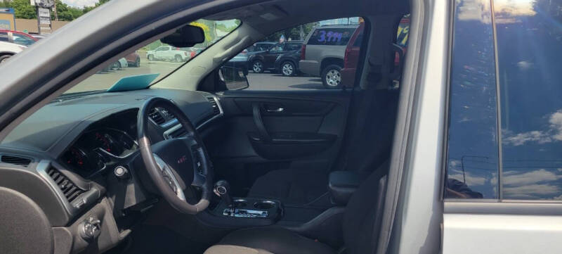2014 GMC Acadia SLE-2