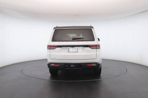 2022 Jeep Wagoneer Series III