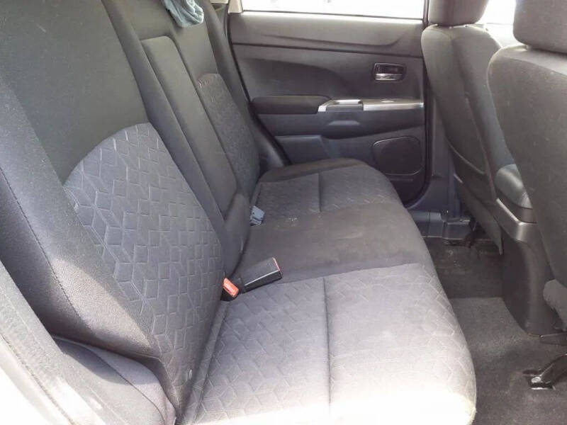 2020 Mitsubishi Outlander Sport SE