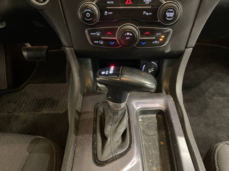 2018 Dodge Charger SXT