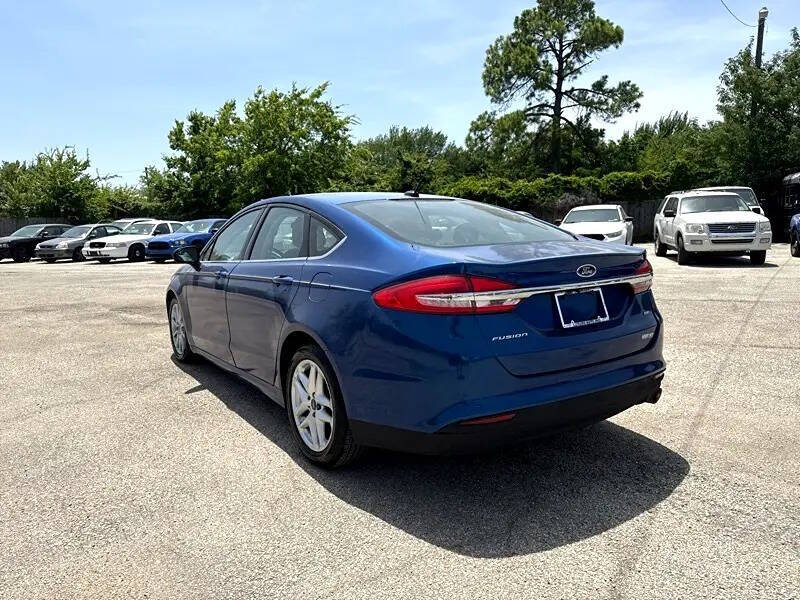 2017 Ford Fusion SE
