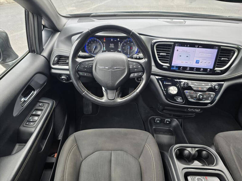 2021 Chrysler Pacifica Touring