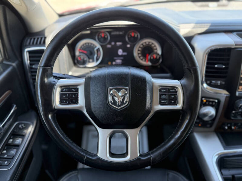 2017 RAM 1500 Laramie