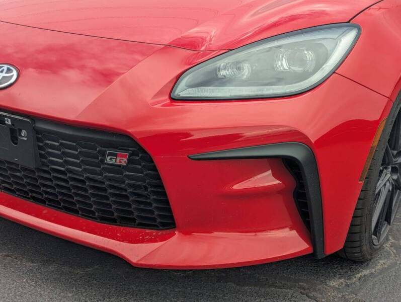 2025 Toyota GR86 Premium