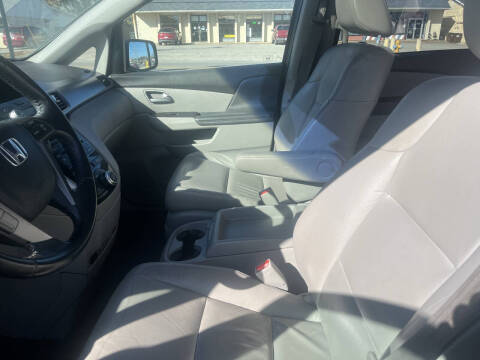 2011 Honda Odyssey EX-L w/DVD