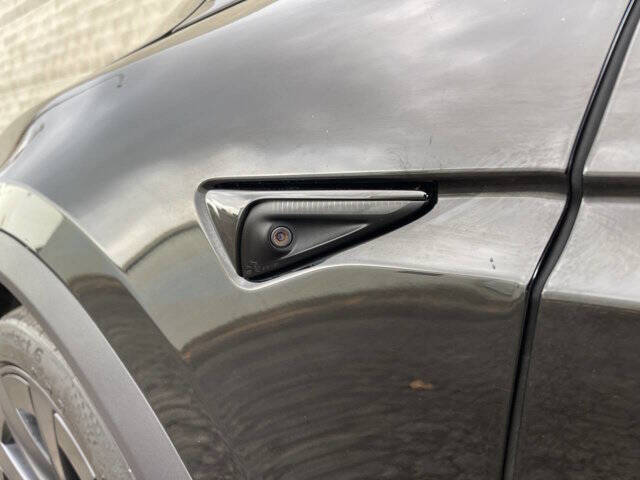 2022 Tesla Model X Plaid