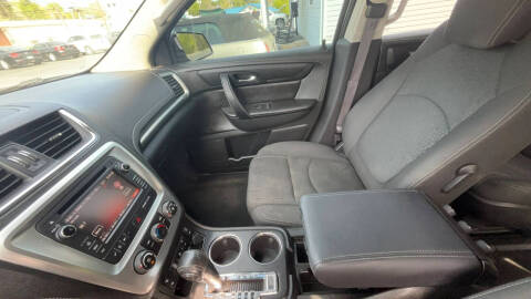 2015 GMC Acadia SLE-2