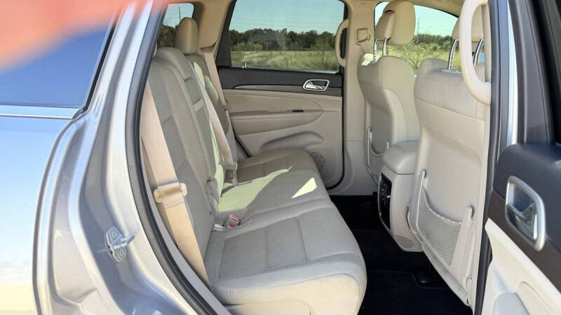 2017 Jeep Grand Cherokee Laredo