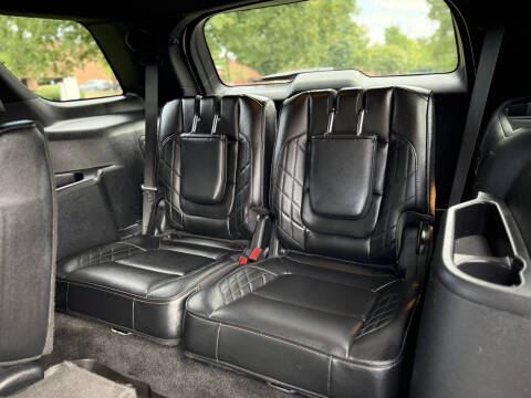 2017 Ford Explorer Platinum