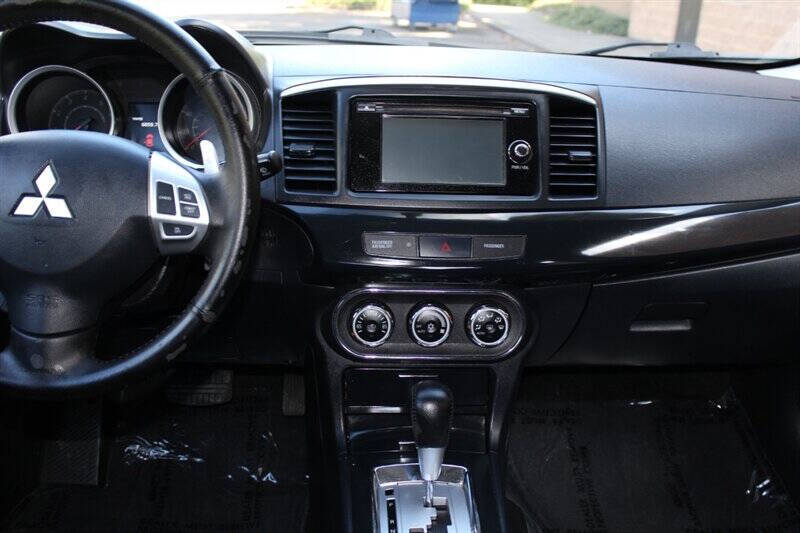 2014 Mitsubishi Lancer