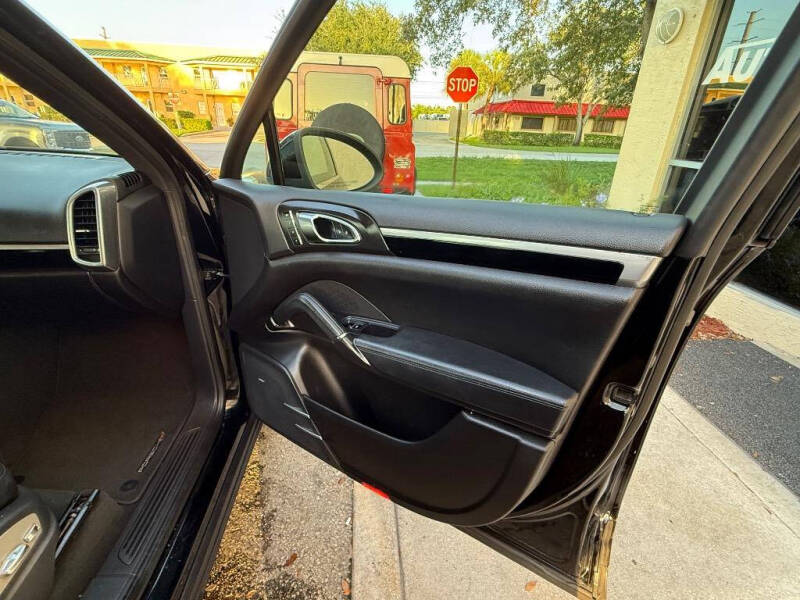 2014 Porsche Cayenne