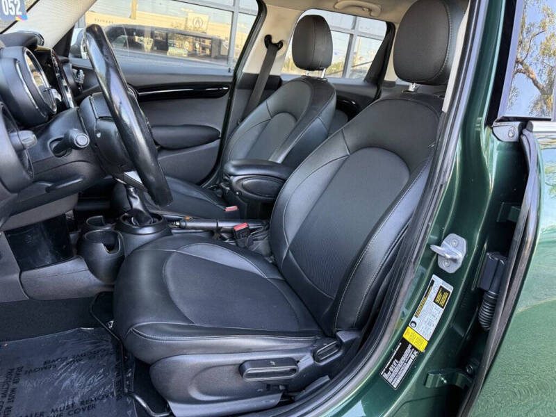 2019 MINI Hardtop 4 Door