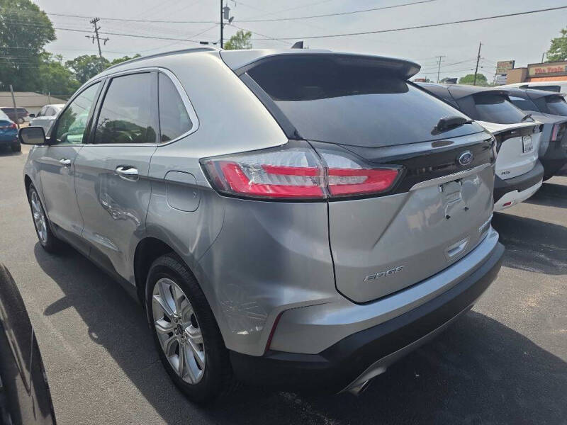 2020 Ford Edge Titanium