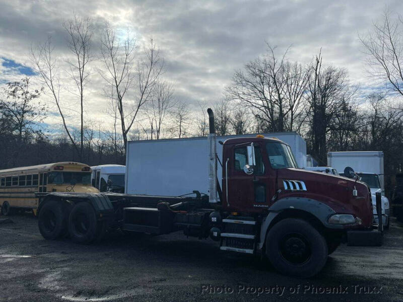 2008 Mack Granite