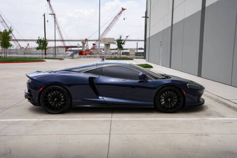 2020 McLaren GT