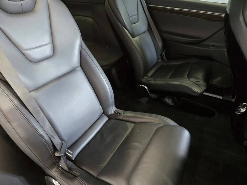 2016 Tesla Model X 90D